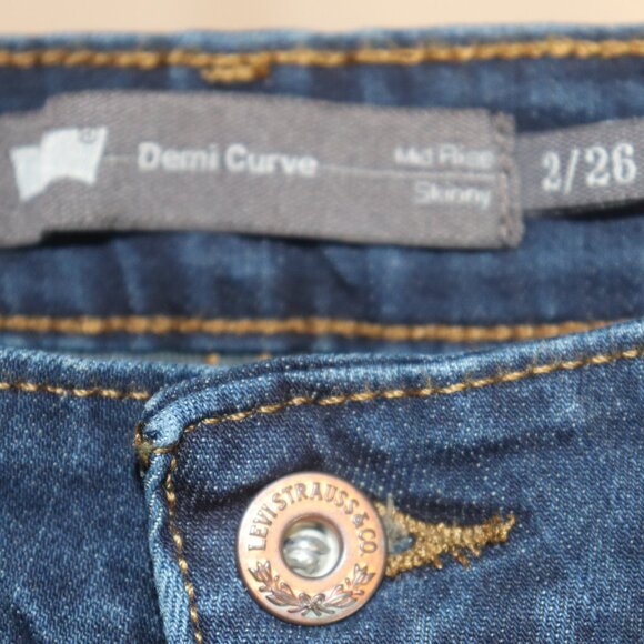 Levis Demi Curve Mid Rise Skinny Jeans Size 2 26 W26 L32 - Picture 4 of 8